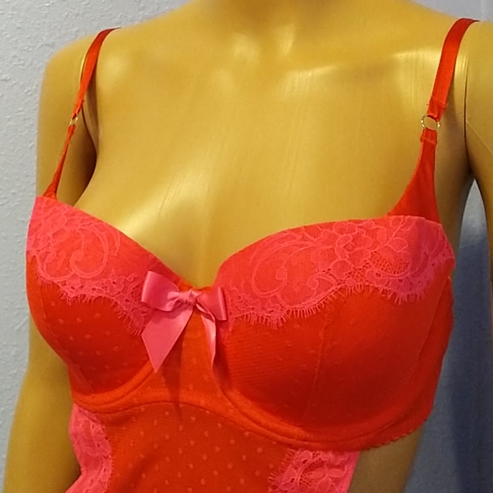 NWT VS Pin Up Style Babydoll Apron Red & Pink 34d - Picture 4 of 6